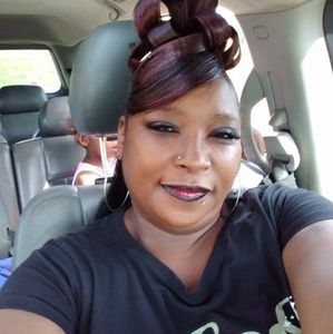 Meet your Posher, Sabrina